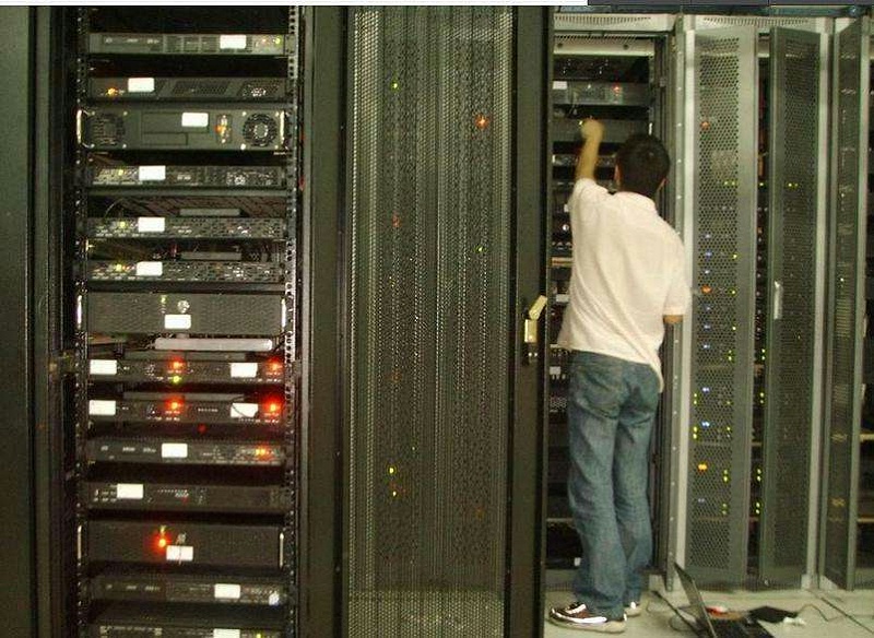 it運維_移動 it運維_it專業linux系統網絡運維講師個人介紹